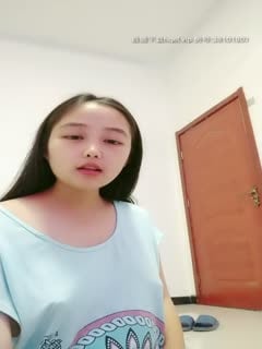 被人玩过的少女，清纯萝莉露脸非常可爱怀孕8个月，诱人的大奶子给小哥舔硬大鸡巴，暴力后入抽插玩弄骚骚第04集}