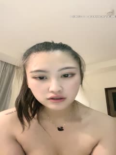 新人颜值不错马尾妹子和炮友激情啪啪，近距离特写口口舔逼自摸掰穴上位抽插第02集}