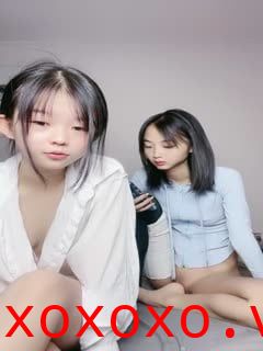 三个00后嫩妹妹！幸福老哥一挑三！超嫩美乳粉穴，双头龙女女互插，骑乘位一个个上，翘屁股求操第01集}