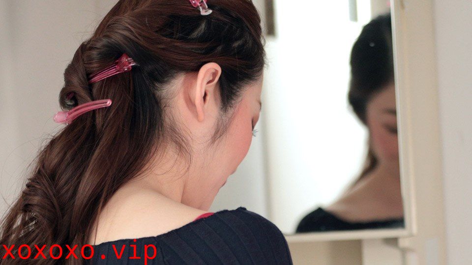 050821_473 スッピン熟女 〜 江波さんの素顔〜}